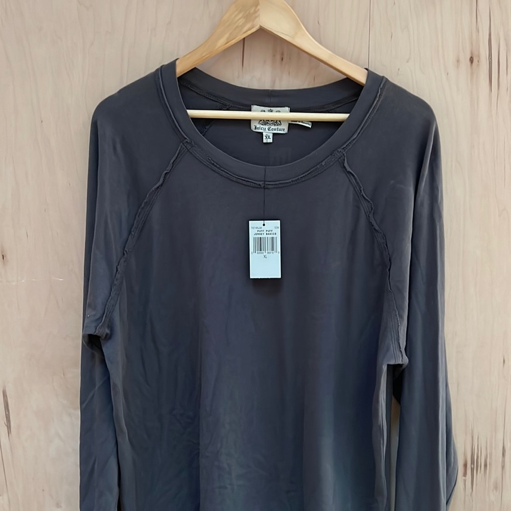 Juicy Couture mens long sleeve basics “puff puff jersey” shirt. Size XL